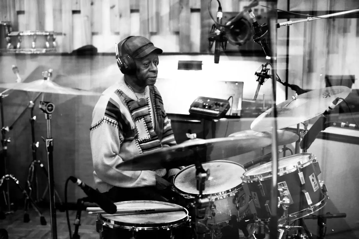 Louis Hayes: El latido inagotable de la era dorada del jazz