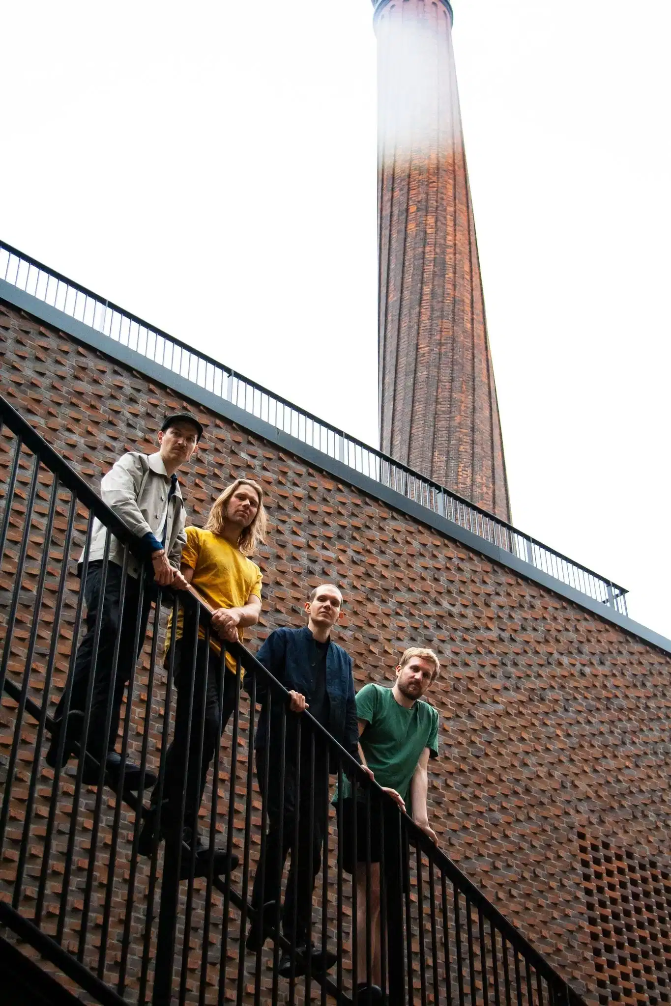 Girls in Airports: Metamorfosis sonora hacia el jazz fílmico